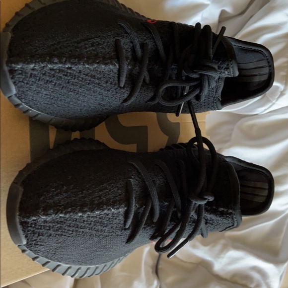 Black and red, size 8 us, worn 3 times - Picture 1 of 4